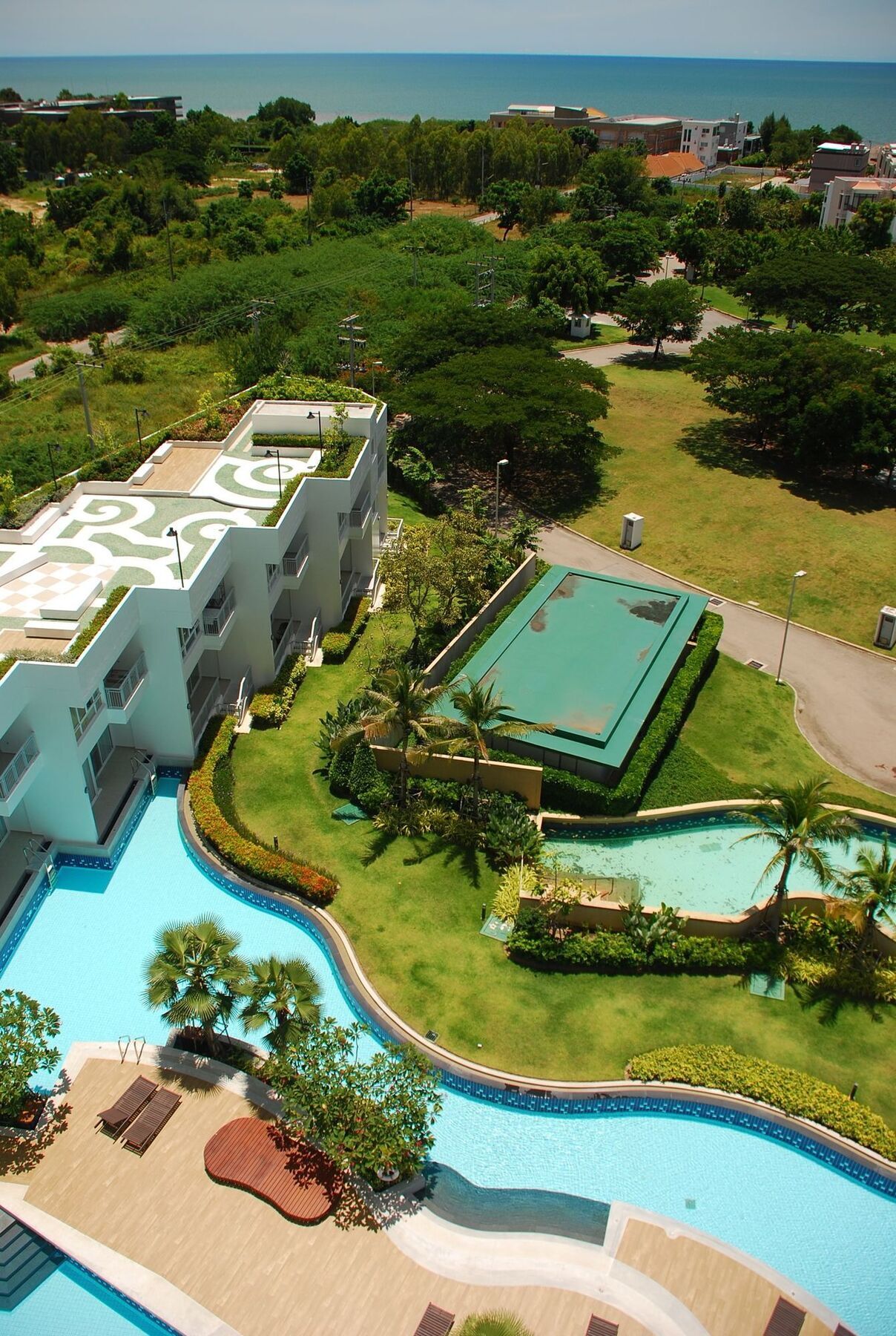 Hotel The Legend Boathouse - 904 Petchaburi Esterno foto