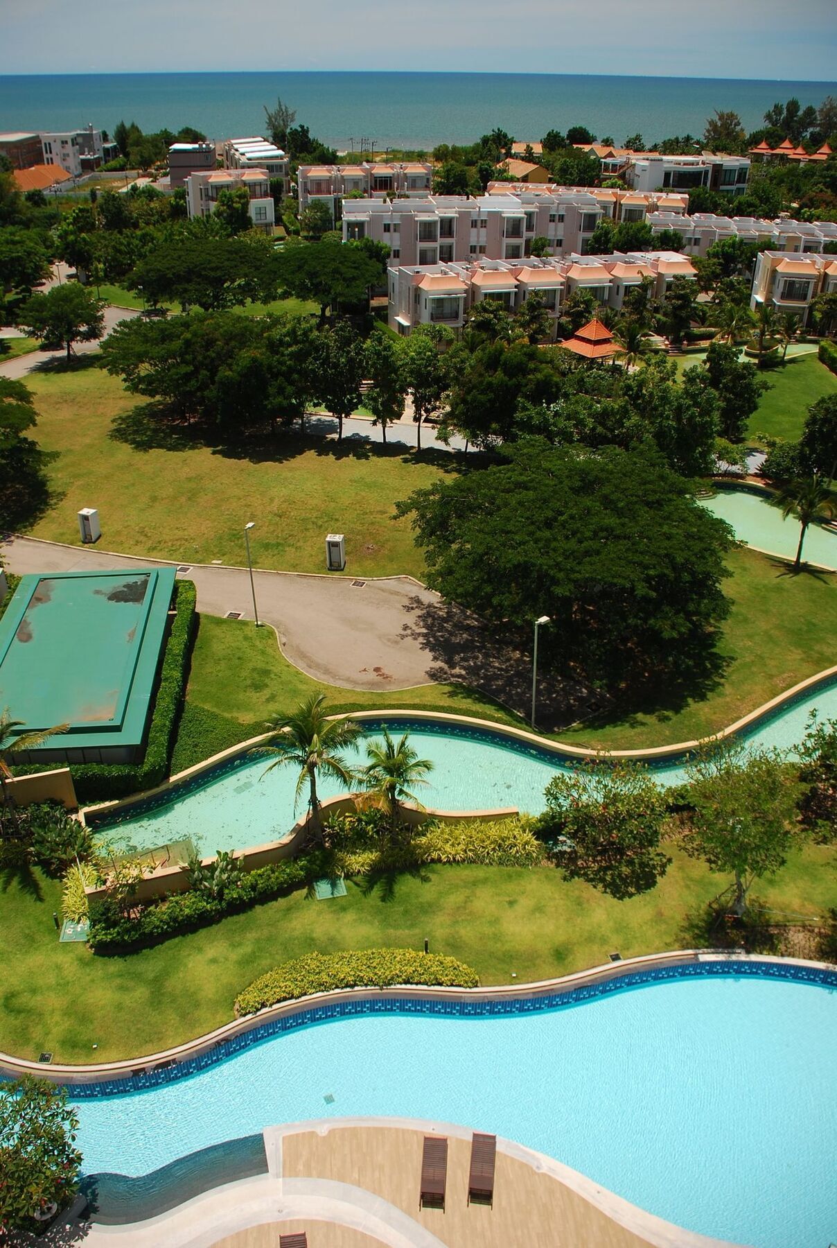 Hotel The Legend Boathouse - 904 Petchaburi Esterno foto