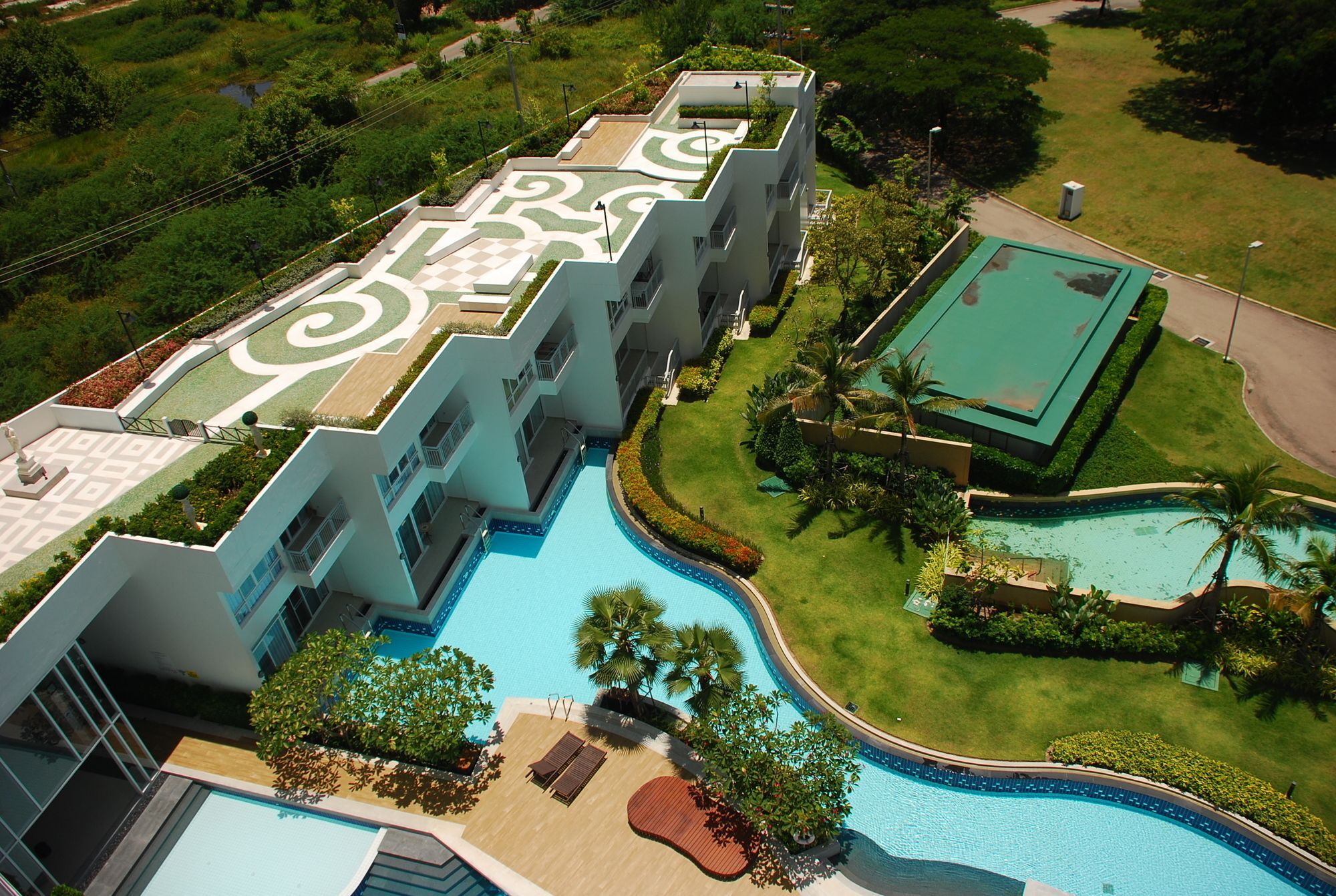 Hotel The Legend Boathouse - 904 Petchaburi Esterno foto